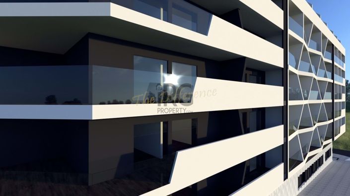 Image No.3-4 Bed Apartment for sale