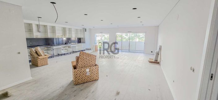 Image No.4-4 Bed Apartment for sale