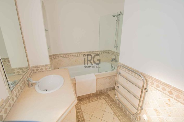 Image No.28-5 Bed Villa for sale