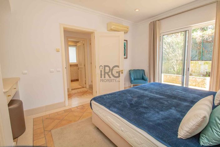 Image No.36-5 Bed Villa for sale