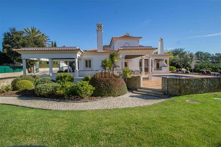 Image No.10-5 Bed Villa for sale