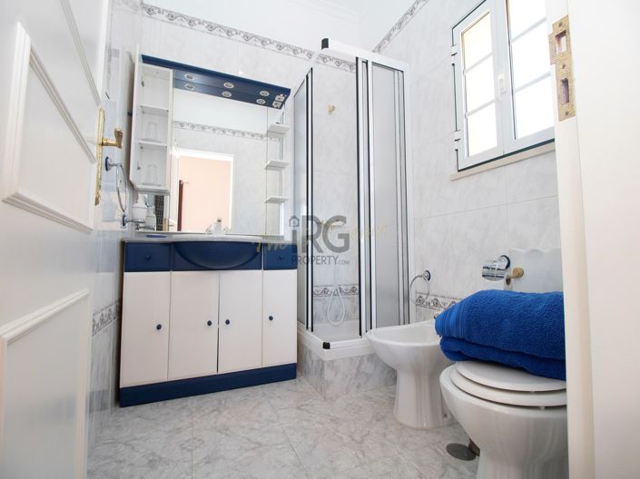 Image No.23-7 Bed Villa for sale