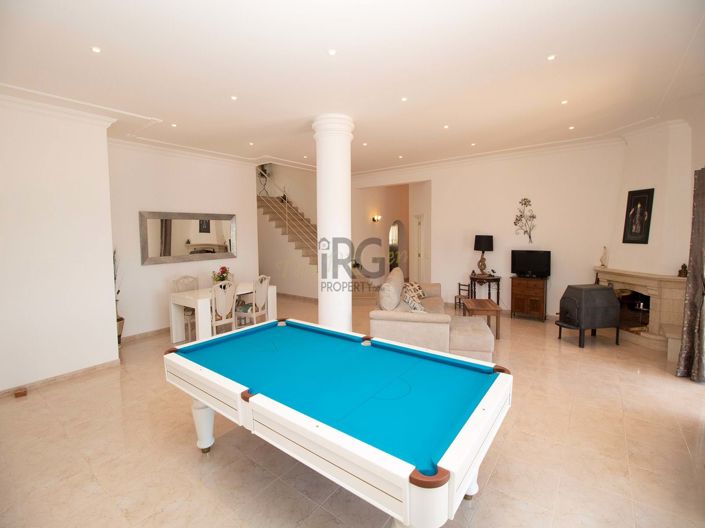 Image No.7-7 Bed Villa for sale