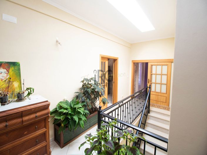 Image No.18-3 Bed Villa for sale