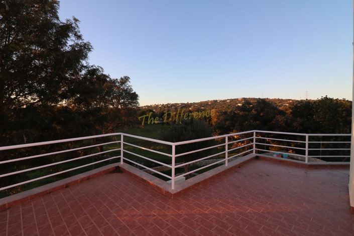 Image No.6-4 Bed Villa for sale