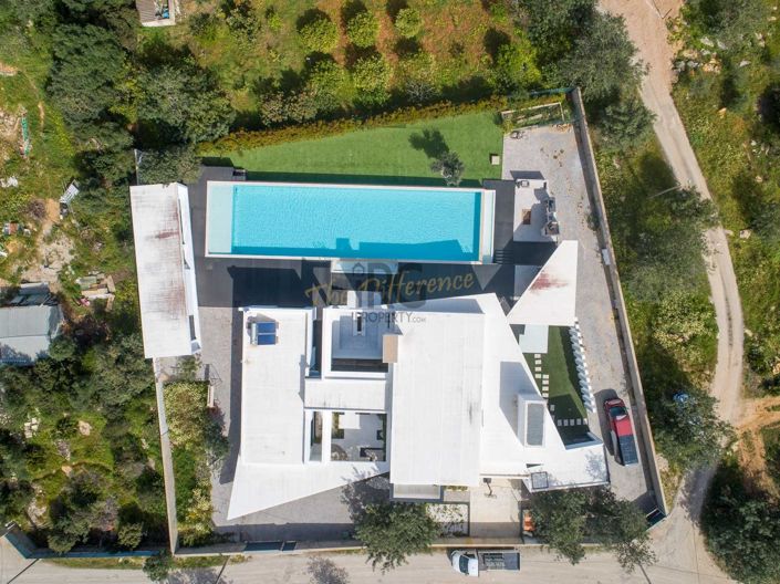 Image No.12-4 Bed Villa for sale