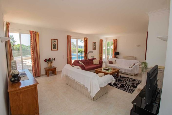 Image No.4-3 Bed Villa for sale