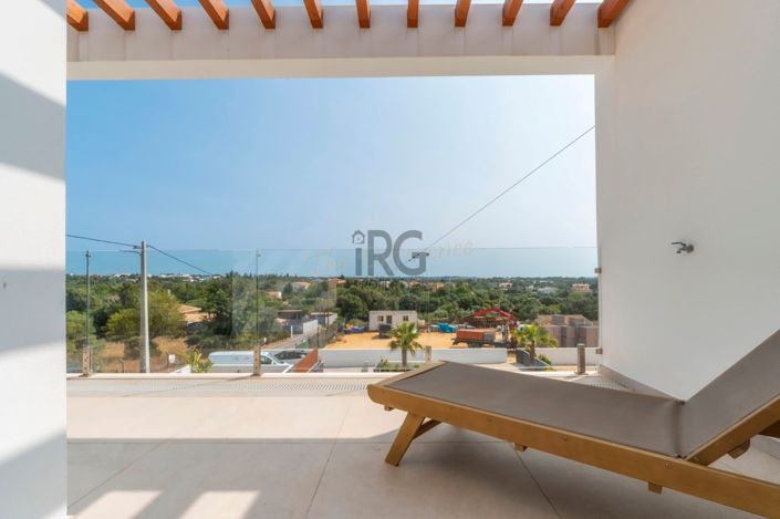 Image No.51-4 Bed Townhouse for sale