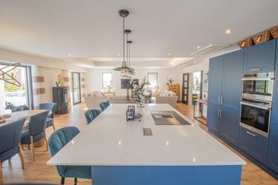 2092-358898-7cad0fe82e642c54e3fe1d772f22d68ea