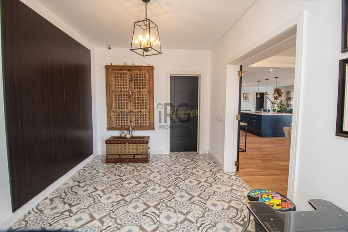 Image No.5-4 Bed Villa for sale