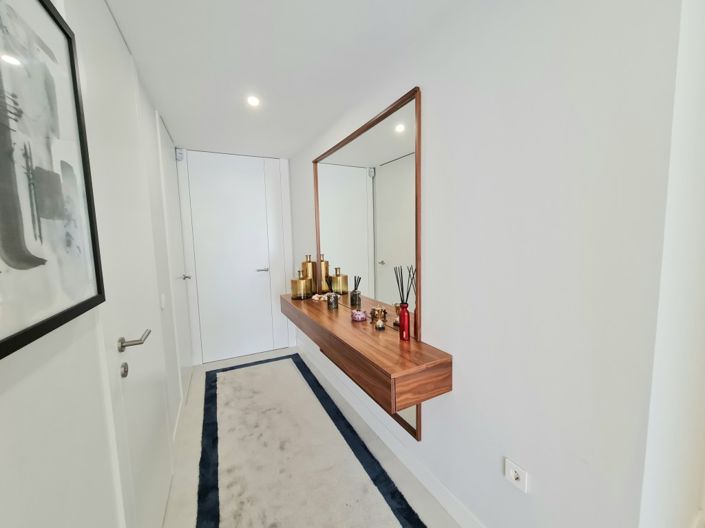 Image No.11-3 Bed Apartment for sale