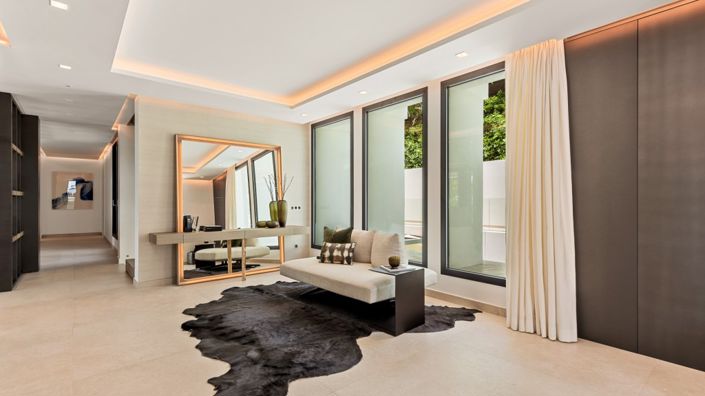 Image No.12-4 Bed Villa for sale