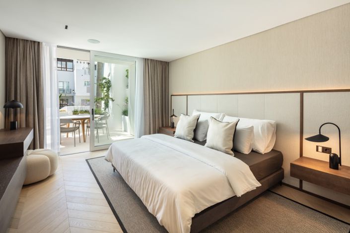 Image No.19-3 Bed Property for sale