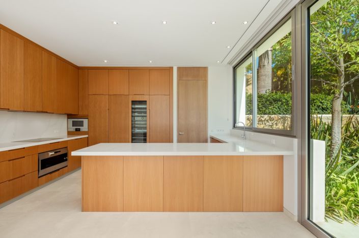 Image No.13-4 Bed Villa for sale