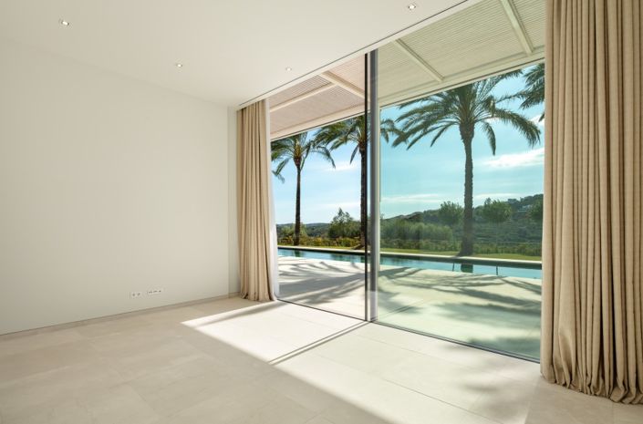 Image No.15-4 Bed Villa for sale