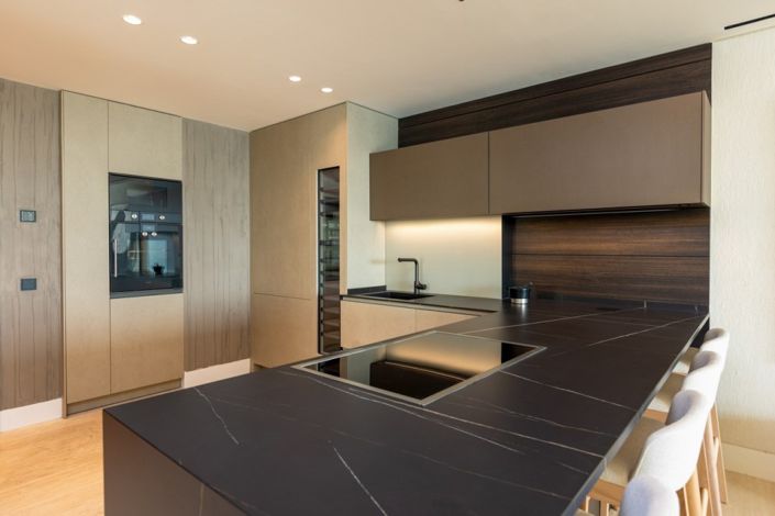 Image No.17-4 Bed Apartment for sale