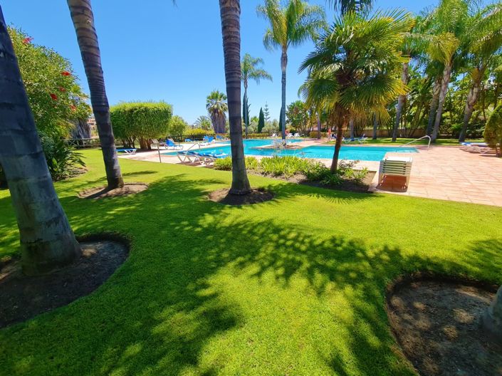 Image No.17-2 Bed Property for sale