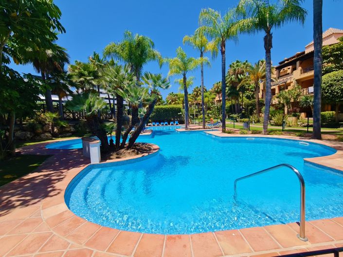 Image No.18-2 Bed Property for sale