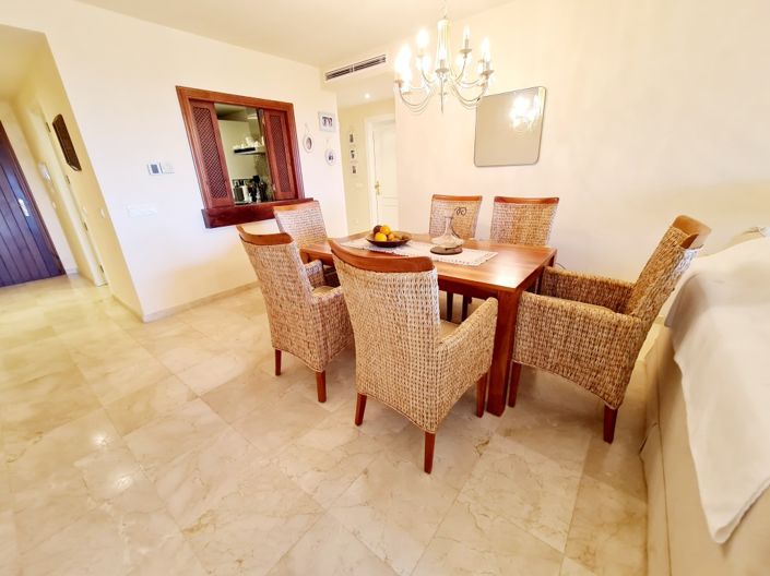 Image No.6-2 Bed Property for sale