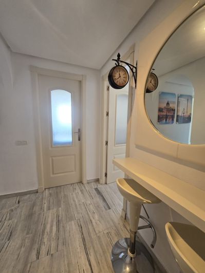 Image No.9-2 Bed Property for sale