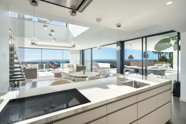 Image No.4-4 Bed Villa for sale