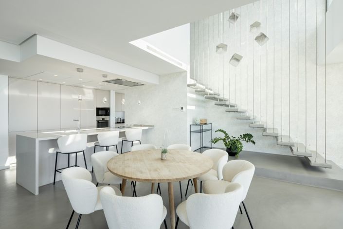 Image No.7-4 Bed Villa for sale