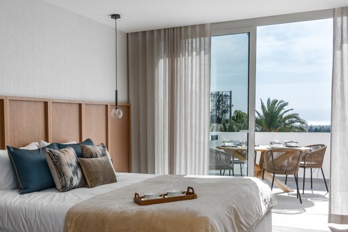 Image No.14-3 Bed Townhouse for sale