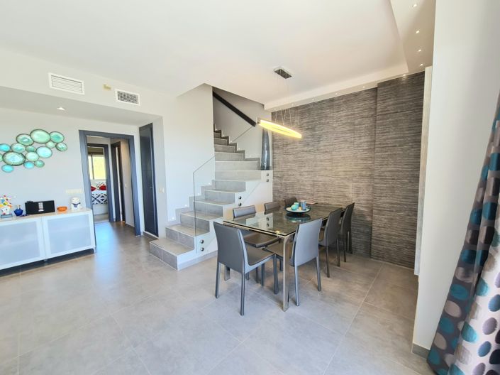 Image No.7-2 Bed Property for sale