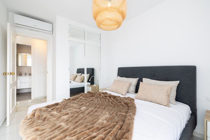 Image No.18-3 Bed Penthouse for sale