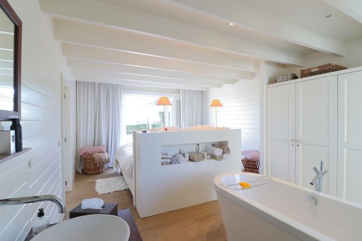 Image No.4-4 Bed Villa for sale