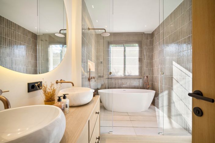 Image No.15-4 Bed Villa for sale