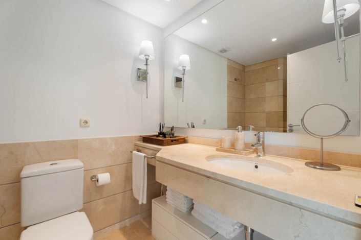 Image No.11-3 Bed Apartment for sale