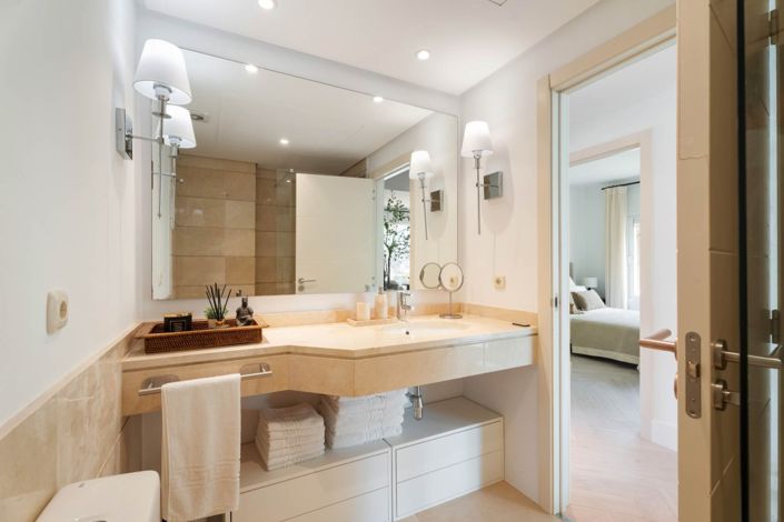 Image No.12-3 Bed Apartment for sale