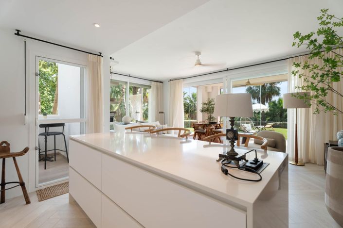 Image No.3-3 Bed Apartment for sale