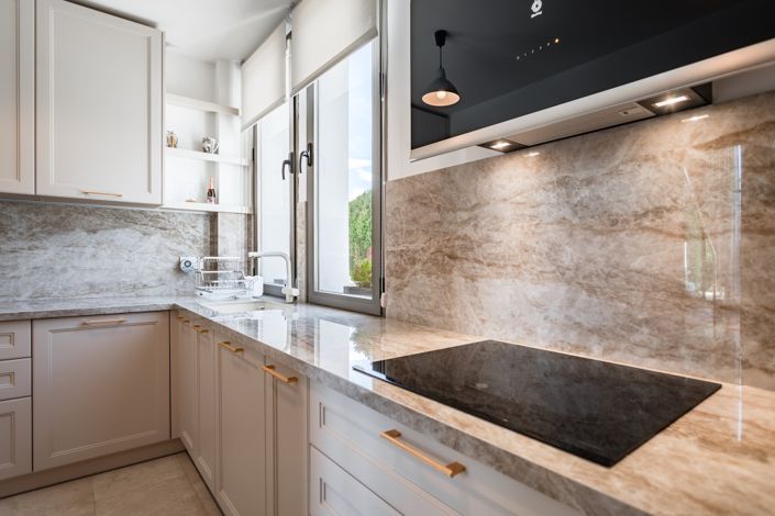 Image No.3-4 Bed Townhouse for sale