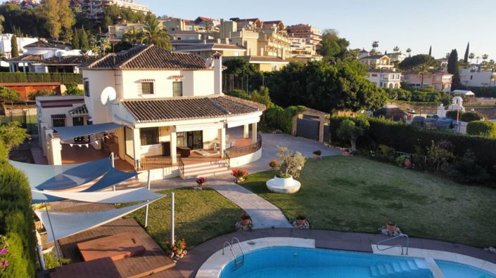 Image No.5-6 Bed Villa for sale