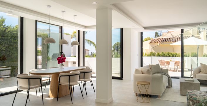 Image No.2-3 Bed Villa for sale