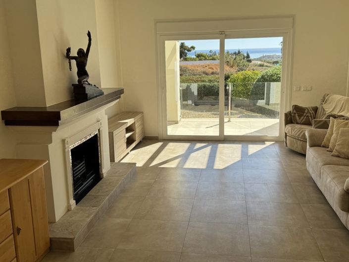 Image No.15-5 Bed Villa for sale