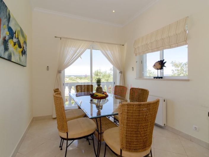 Image No.12-5 Bed House for sale