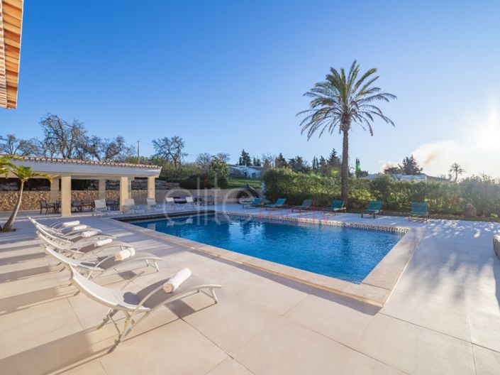 Image No.5-5 Bed House for sale