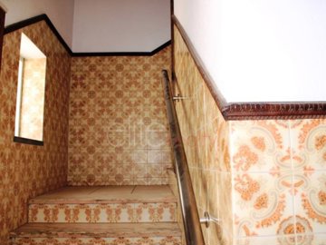 idbb125c01-0000-0500-0000-00000fffacc4