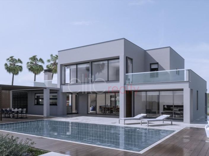 Image No.1-4 Bed House for sale