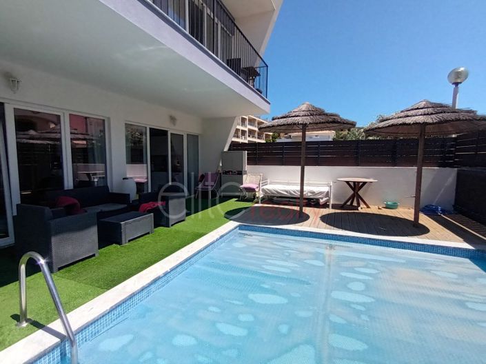 Image No.2-3 Bed House for sale