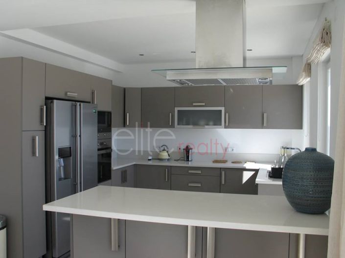 Image No.7-3 Bed House for sale