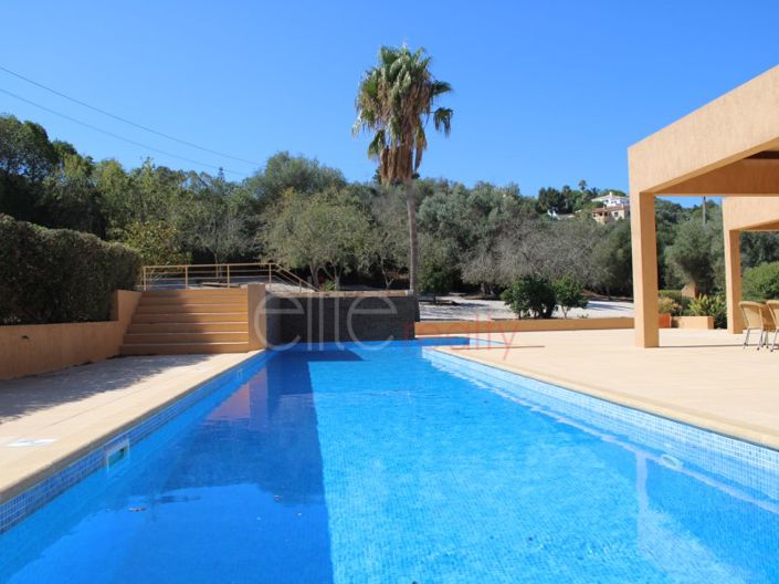 Image No.36-5 Bed House for sale