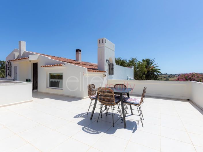 Image No.29-5 Bed House for sale