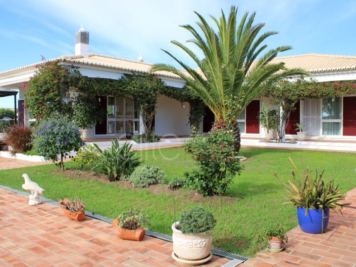 Image No.30-4 Bed House for sale