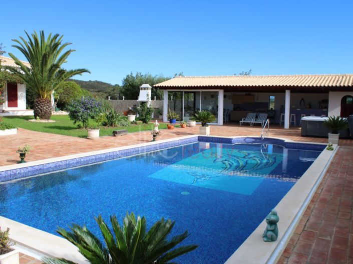 Image No.34-4 Bed House for sale