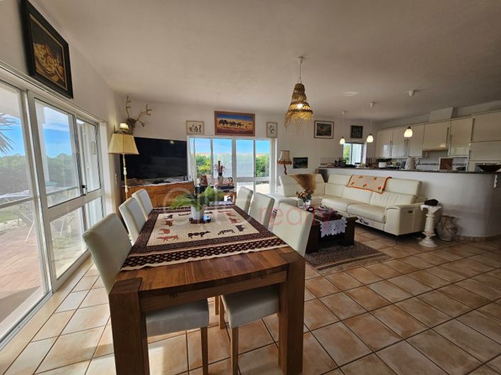 Image No.5-4 Bed House for sale