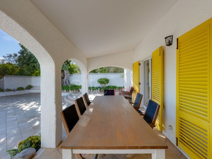 Image No.10-5 Bed House for sale